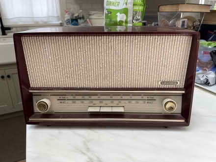 Photo of free Grundig Radio - maybe 1950s-60s (Los Altos) #1