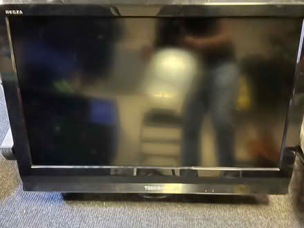 Photo of free Toshiba 32” TV (Nr Oswestry) #2
