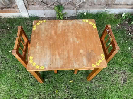 Photo of free children's table and chairs 50x59x50 cms l x w x h (CO12) #2