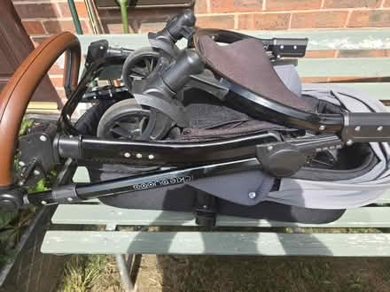 Photo of free Pram and push chair (SY7) #1