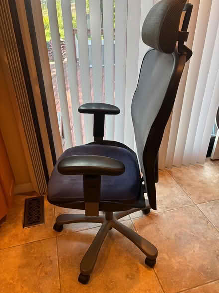 Photo of free Ergonomic swivel computer chair (Parsippany, NJ) #2