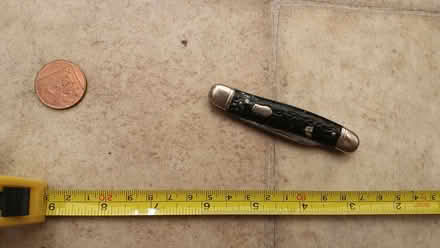 Photo of free pocket knife, very stiff (Crosspool S10) #1