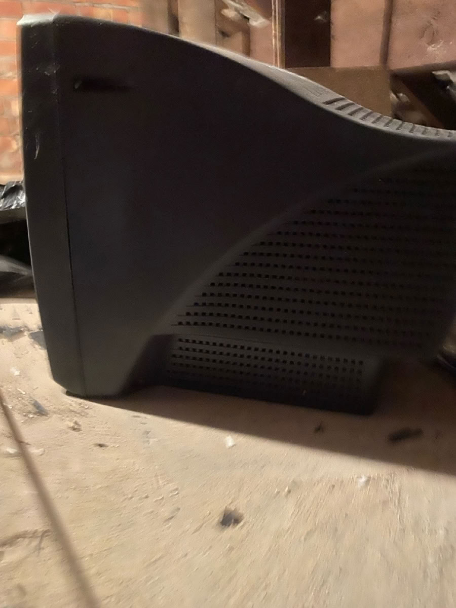 Free Old IBM Monitor Ormskirk L39 free-old-ibm-monitor-ormskirk-l39