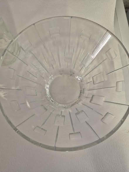 Photo of free Large Glass Vase and Fruit Bowl (Peachcroft OX14) #2