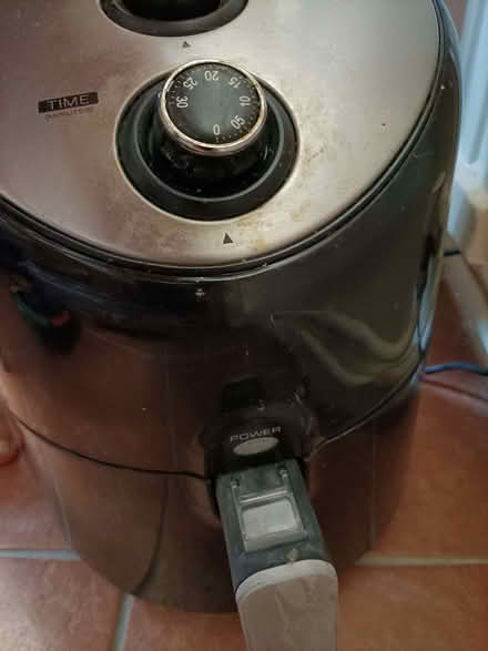 Photo of free Air fryer (Lychpit RG24) #1