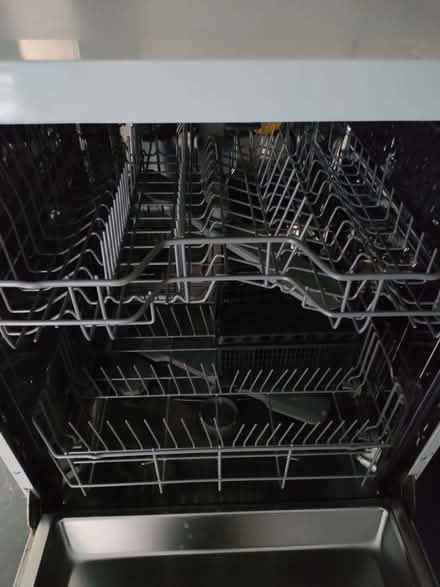 Photo of free Dishwasher m (Barrow-in-Furness LA14) #4