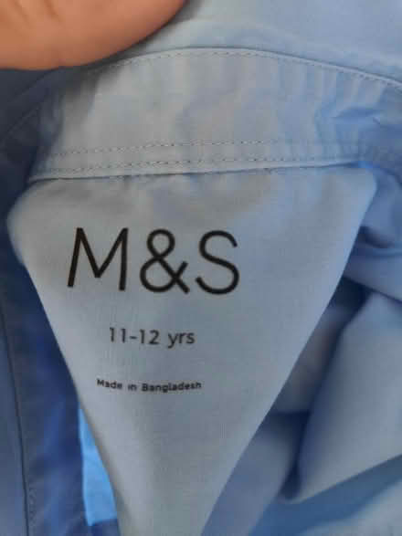 Photo of free School uniform boys 11-13 yrs (SE16) #3