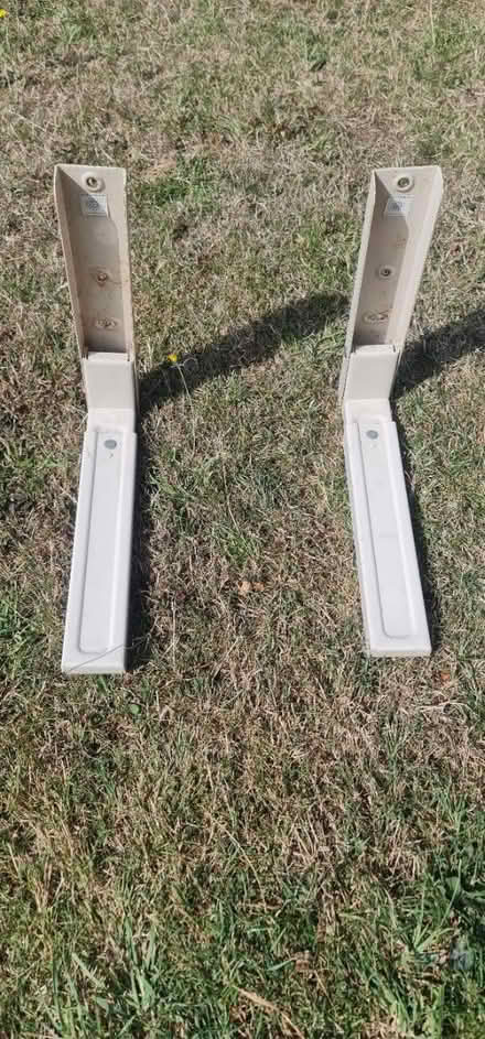 Photo of free Heavy duty wall brackets (Chelmsford CM1) #1