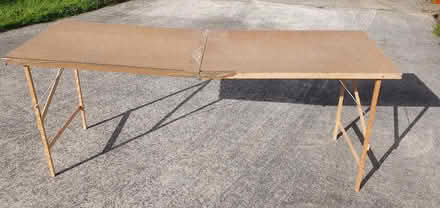 Photo of free Wallpapering table (Asby CA14) #1