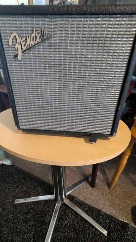 Photo of free Guitar Amp (E10) #1