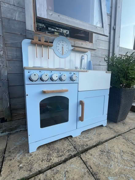 Photo of free Play kitchen (BA2) #1