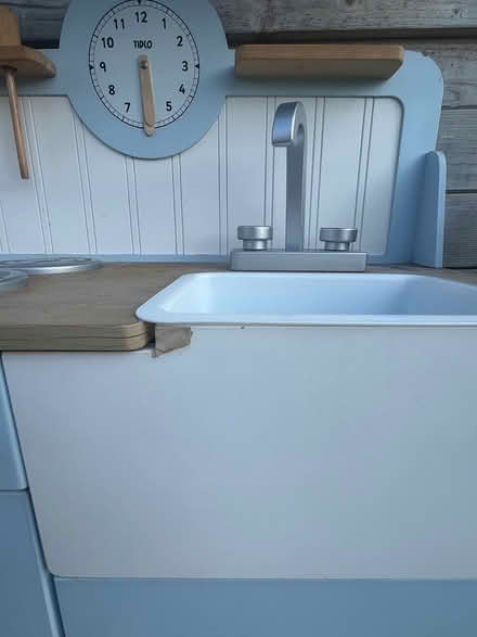 Photo of free Play kitchen (BA2) #4
