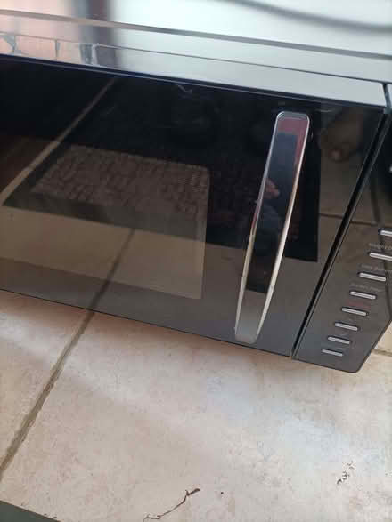 Photo of free Microwave (Lychpit RG24) #1
