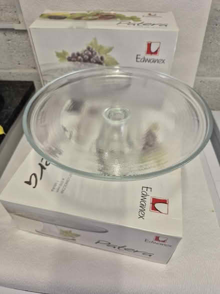 Photo of free Two Cake Stands ( not patterned as per picture) (Peachcroft OX14) #1
