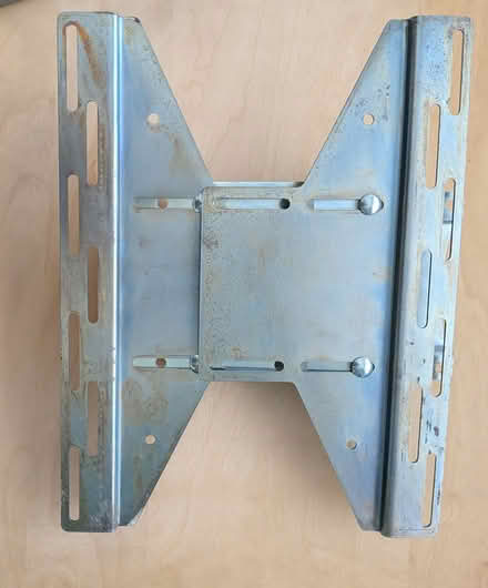 Photo of free TV Wall Bracket (Halstead TN14) #3