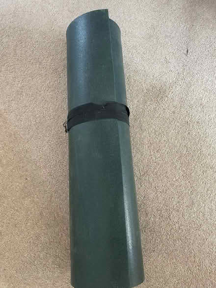 Photo of free Yoga mat excellent condition (Bevendean BN2) #2