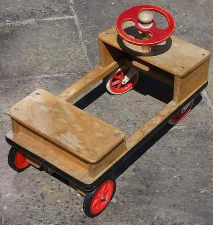 Photo of free Small child's wooden car. (Hoylake CH47) #2