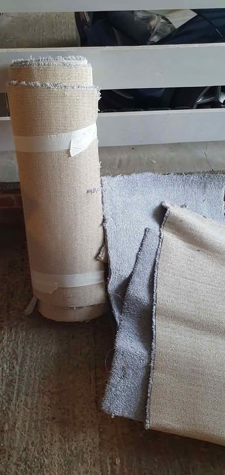 Photo of free Carpet offcuts (Wokingham RG40) #1