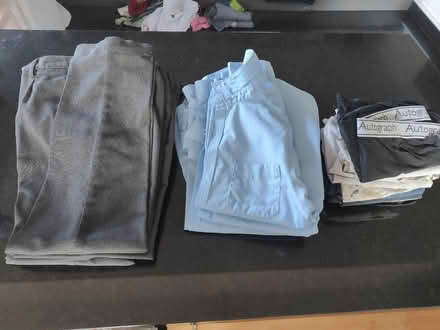 Photo of free School uniform boys 11-13 yrs (SE16) #1