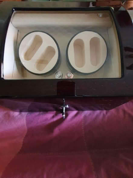 Photo of free A box and winder for watch collection (Fishermead MK6) #1