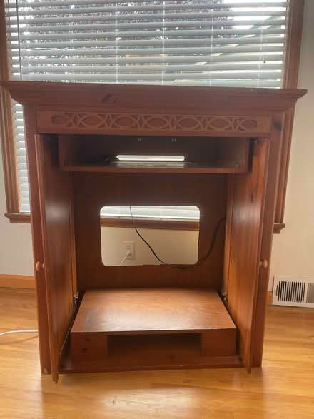 Photo of free solid wood, tall cabinet for tv (maple leaf lake city way) #3