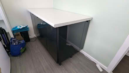 Photo of free Kitchen base units and worktop. (Chesham HP5) #2