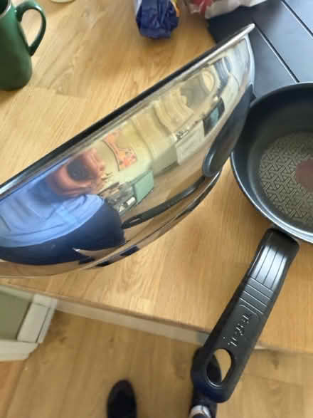 Photo of free small pan and a wok (Kilburn) #3