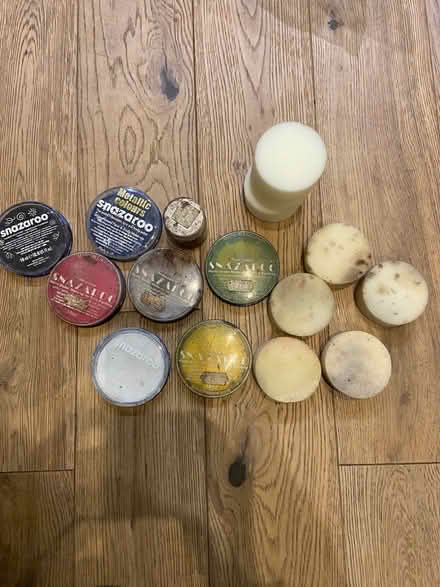 Photo of free Face paint and sponges (Preston Park area BN1) #1