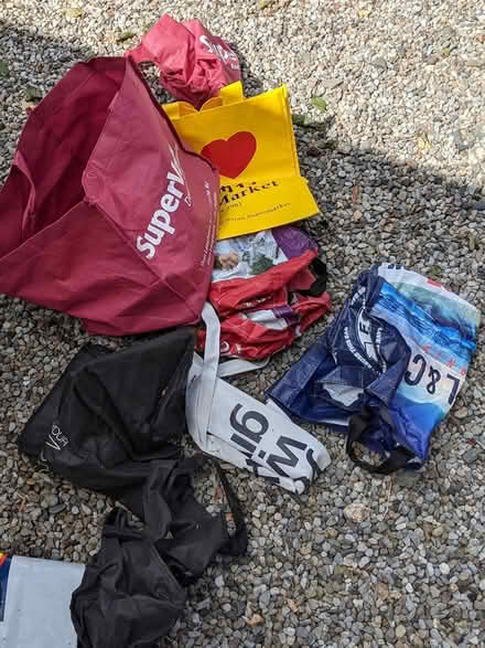 Photo of free Miscellaneous bags (sandycove recycle depot) #2