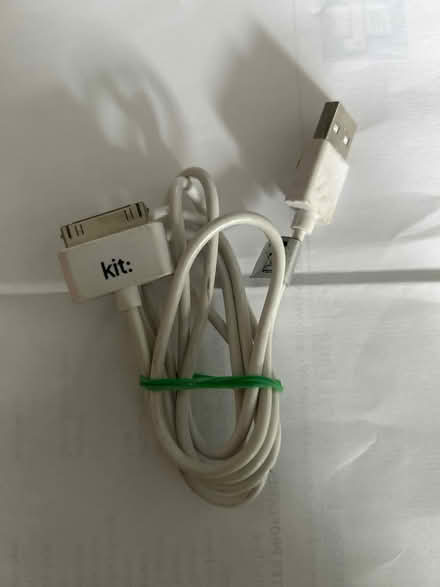 Photo of free iPod charging cable (Chiswick W4 near High Road) #1