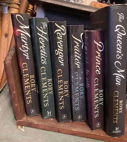 Photo of free Elizabethan detective series set (Colchester station CO4) #1