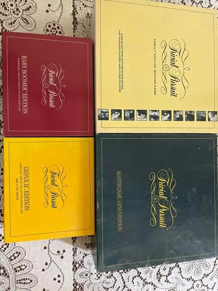 Photo of free Trivial Pursuit Games (Sunninghill SL5) #1