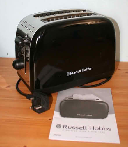 Photo of free Electric toaster (Barrow upon Soar LE12) #1
