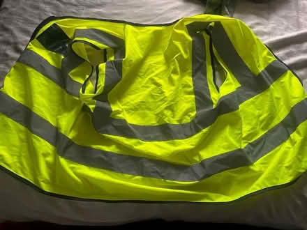 Photo of free Hi- Vis (Sandhurst) #2