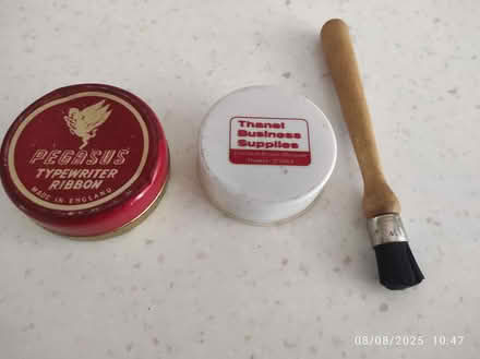 Photo of free Typewriter (Chesham HP5) #4