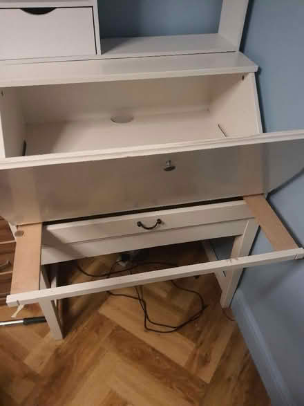 Photo of free Desk (Rotherhithe SE16) #2