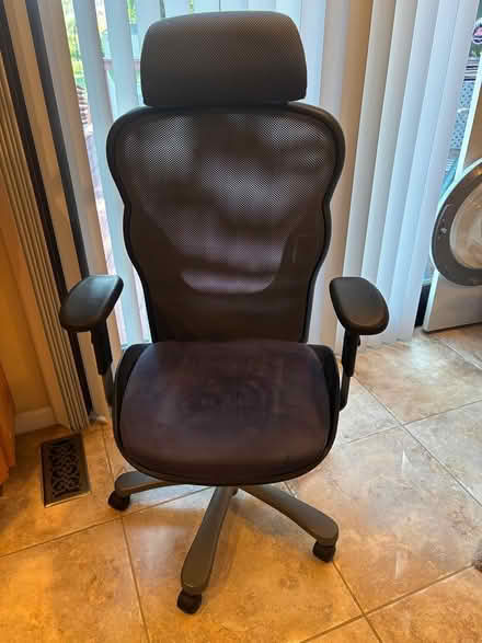 Photo of free Ergonomic swivel computer chair (Parsippany, NJ) #1