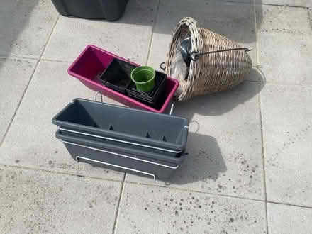 Photo of free Garden pots (Hitchin SG4) #1