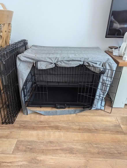 Photo of free Medium size Dog crate (Hemel Hempstead) #1