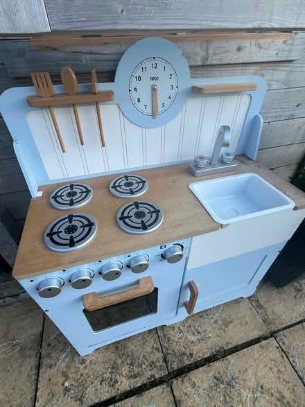 Photo of free Play kitchen (BA2) #2