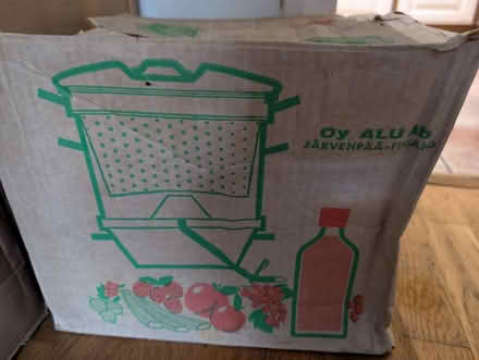 Photo of free Fruit juicer (Mk40) #1