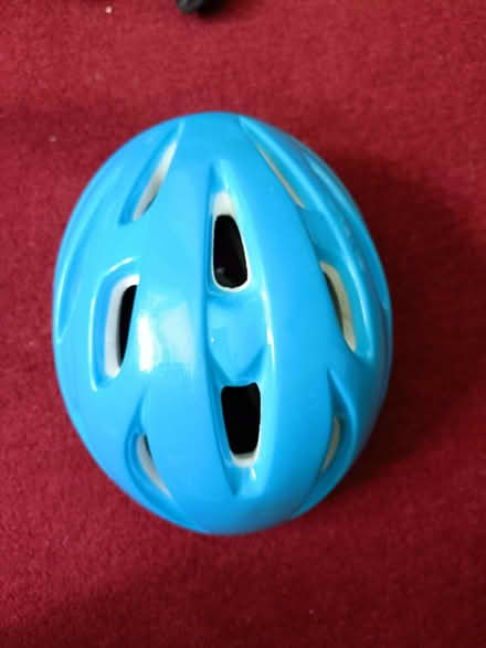 Photo of free Child's cycle helmet (Kennington OX1) #2