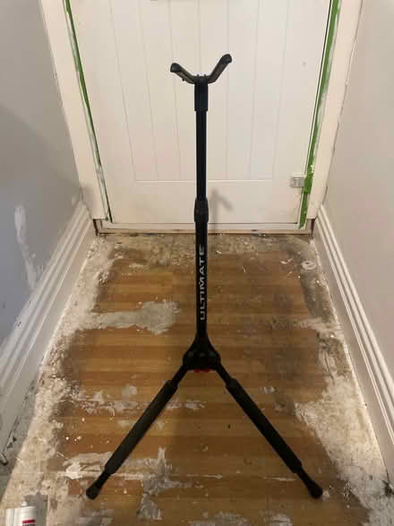 Photo of free Guitar stand (Morecambe LA4) #1