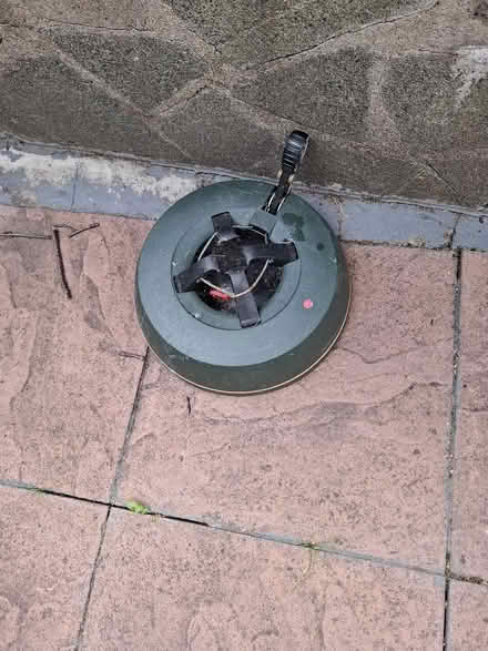 Photo of free Xmas treeholder/stand (Lonesome SW16) #1