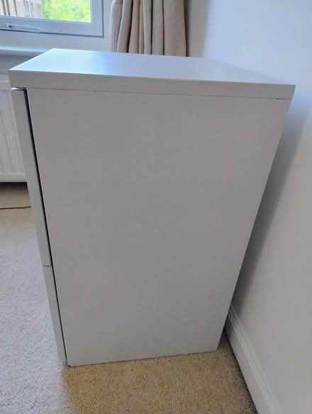Photo of free Light Grey 2 Drawer Filing Cabinet (Dunblane FK15) #2