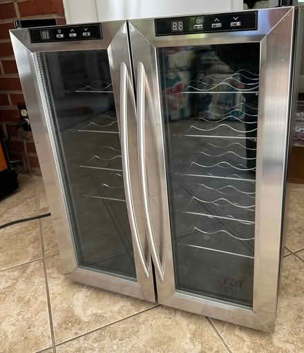 Photo of free 20-Bottle Wine Cooler (Kensington) #1
