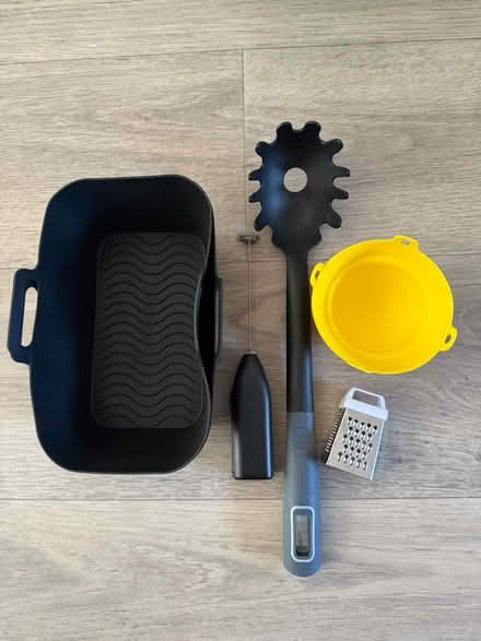 Photo of free Kitchen utensils (Farnborough) #1