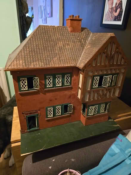 Photo of free Dolls house with furniture (Nuneaton CV10) #2