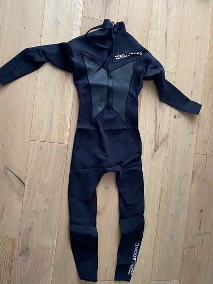 Photo of free Men’s wetsuit (medium) (South Bermondsey SE16) #1