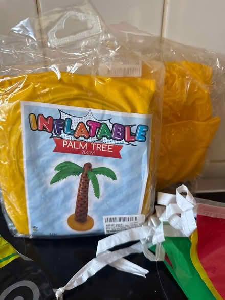 Photo of free Party items (OX3 Headington) #3